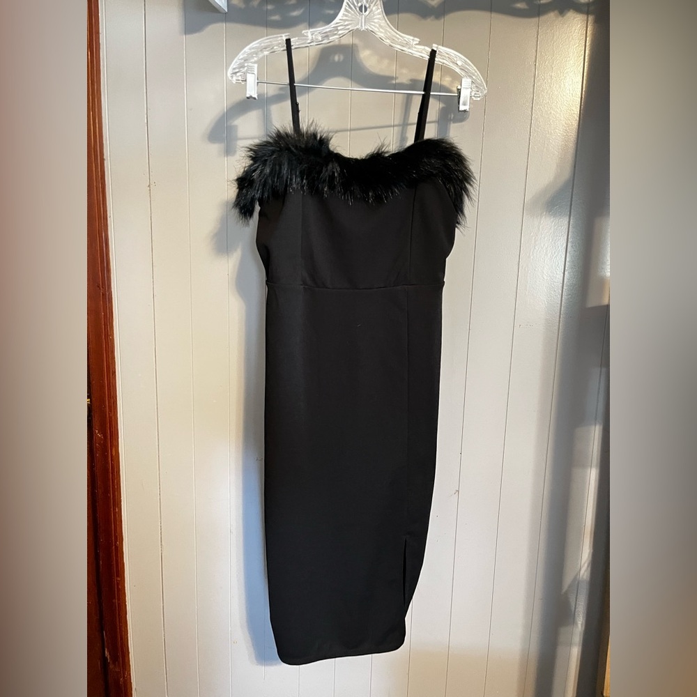 Planet gold black dress midi length removable fur accent new with tags